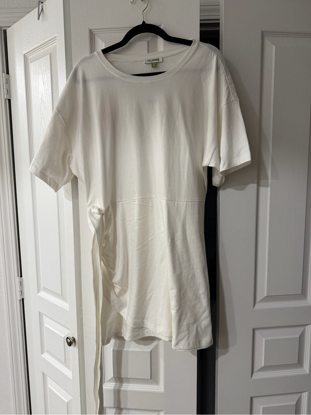 Celandine one White Short-Sleeve Side-Tie mini dress